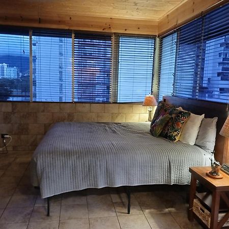 Hawaiian King Aparthotel Honolulu Quarto foto